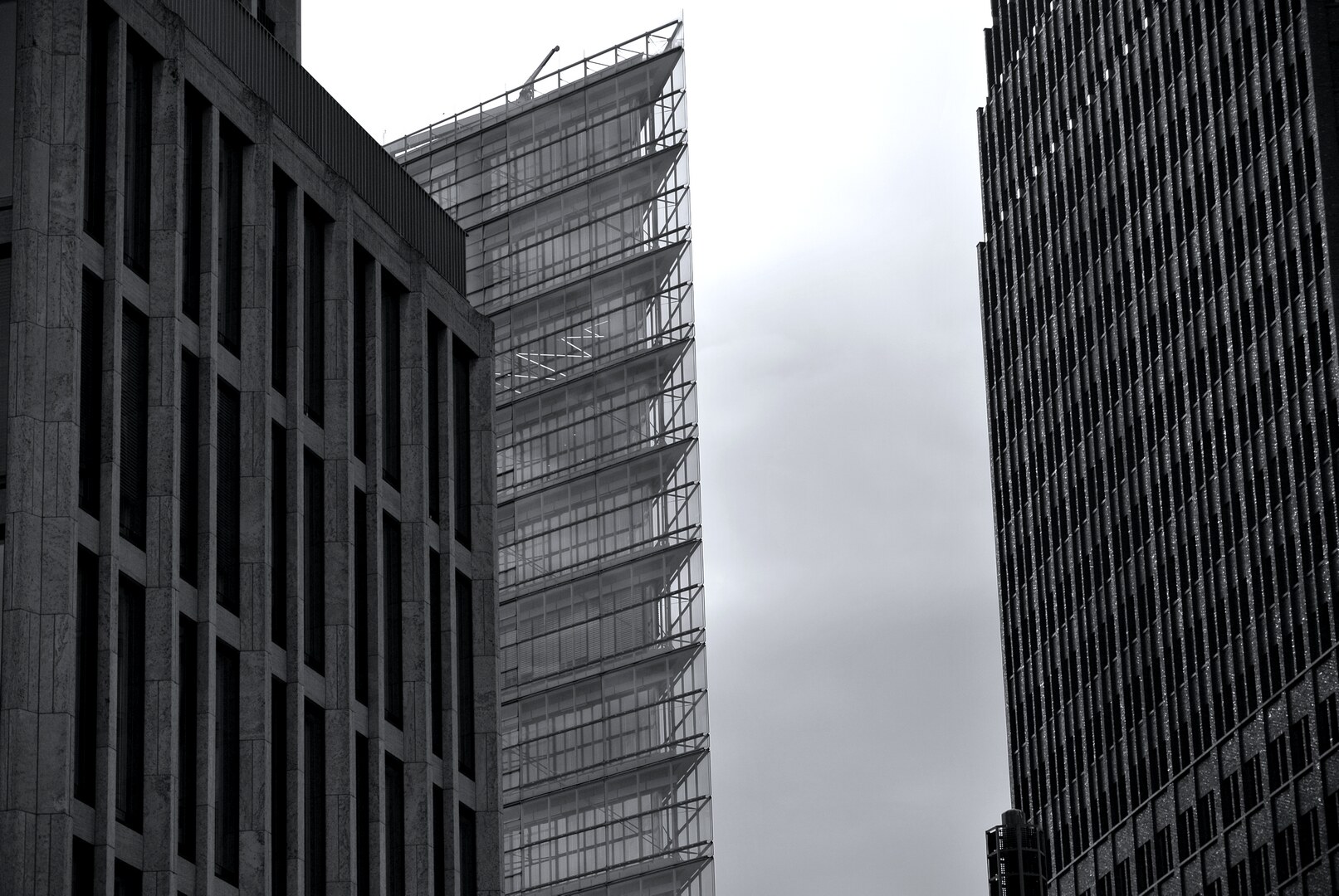 Schwarz-weisse Architekturaufnahme aus der Serie Fassaden
